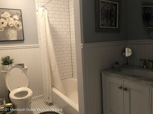 103 Sandspring Dr, Tinton Falls NJ 07724-2151 exterior