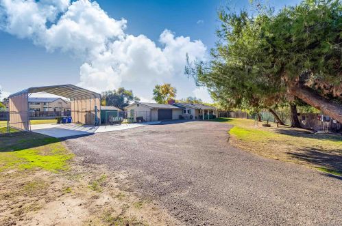 1610 Montecito Rd, Ramona, CA 92065-2205