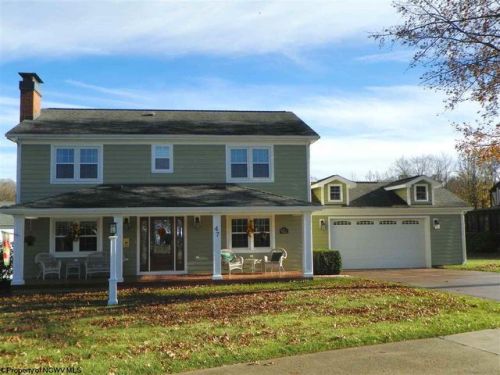 47 Gdn Cir, Lake Ridge WV  26330-1367 exterior