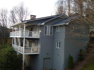 830 Hemlock Dr, Beech Bottom, NC 28657-8805
