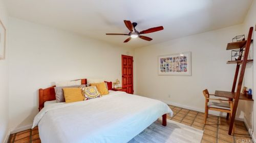 2471 Chevy Chase Dr, Glendale CA  91205-3085 exterior