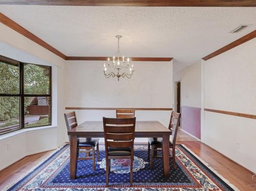 2602 Holy Cross Ln, Garland TX 75044-4673 exterior