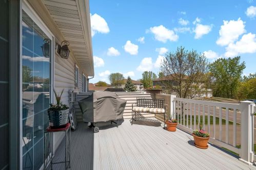 4924 Grenwich Ave, Saint Paul MN  55128-2059 exterior