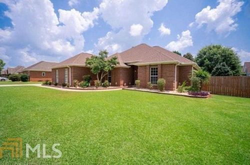220 Twelve Oaks Dr, Warner Robins, GA 31088-2547