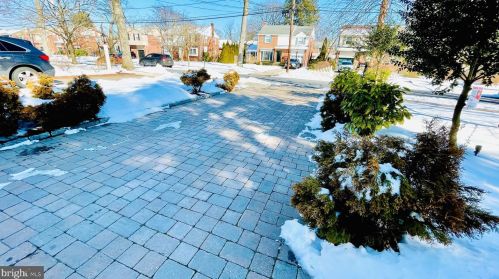 610 Radnor Ave, Tavistock NJ 08033-1005 exterior