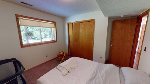 7322 31st St, Saint Paul MN  55128-4030 exterior