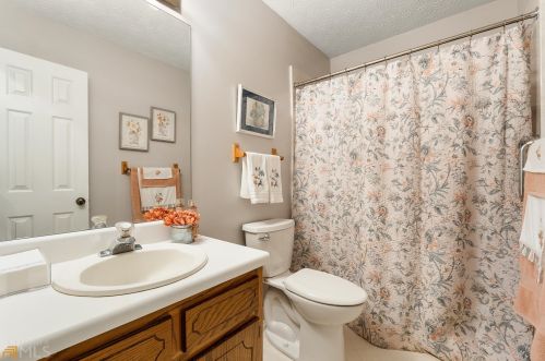 71 Dogwood Trail Dr, Stockbridge GA  30281-6002 exterior