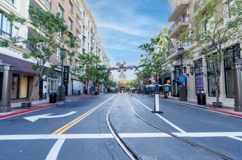 519 Caruso Ave, Glendale CA  91210-1518 exterior