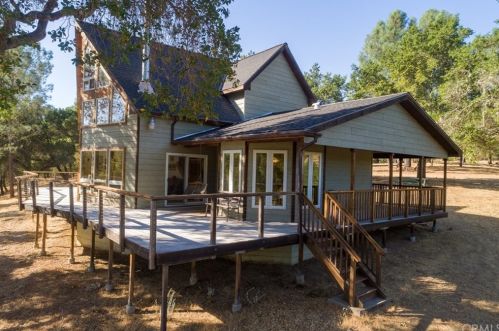 3170 Heron Ln, Lake Nacimiento, CA