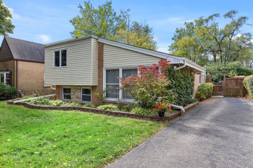 1326 Ferndale Ave, Highland Park, IL 60035-2810