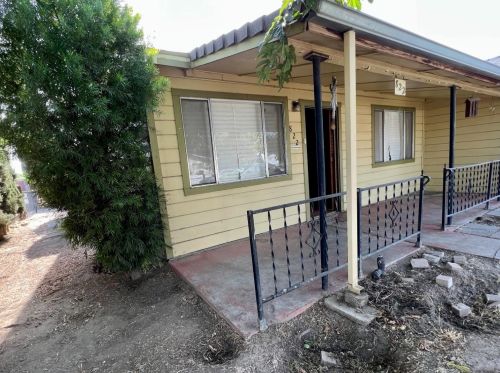 822 5th St, Stockton, CA 95206-1814
