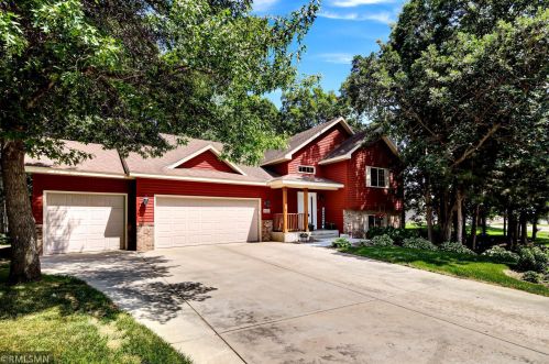 10221 18th Ave, Becker, MN 55308-4536