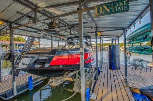 9301 Dosier Cv, Fort Worth TX  76179-3284 exterior