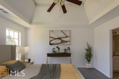 245 Windscape Dr, Porterdale, GA 30016-3045