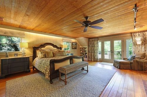 1630 Brandon Hall Dr, Atlanta GA  30350-3703 exterior