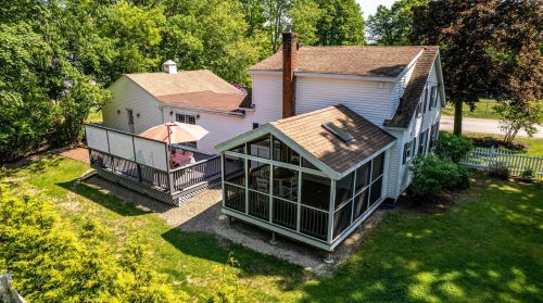 22 Fairview Ave, Dover, NH 03820-3516