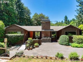 1111 Coronado St, Portland, OR 97219-7625