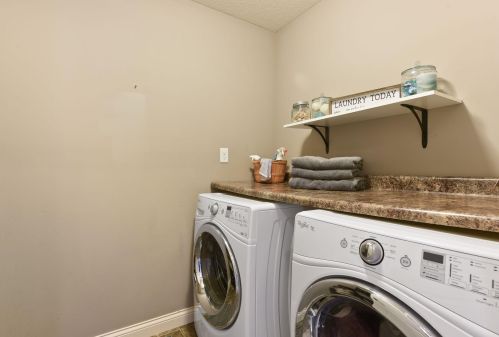 15918 Cobblestone Lake Pkwy, Saint Paul MN  55124-7851 exterior