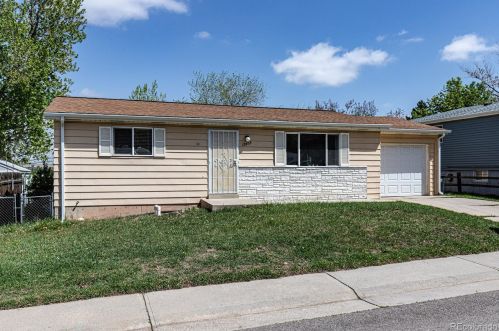 15925 3rd Ave, Denver, CO 80401-5511