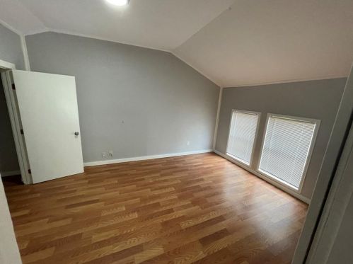 617 Hurst St, Angleton TX  77515-5613 exterior