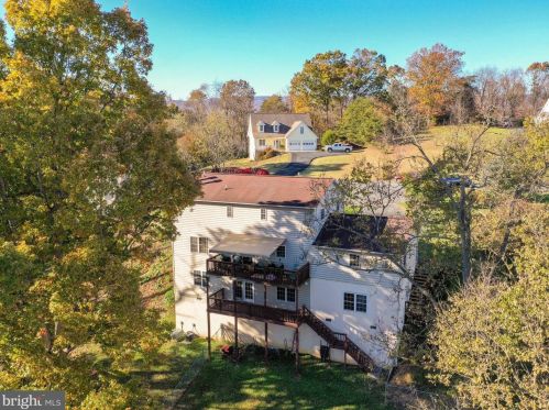 425 Roland Rd, Woodstock, VA 22664-1200