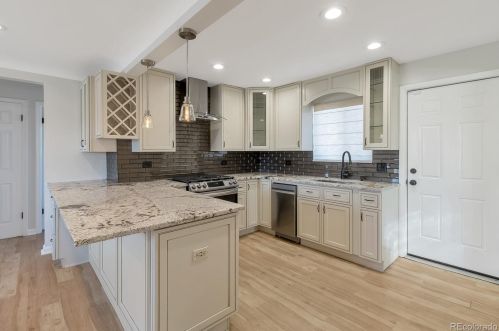 3394 Newport St, Denver CO  80207-2224 exterior