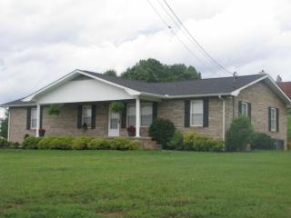 1024 Cb St, Seymour, TN 37865-6546