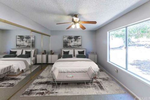 10452 Charleston Dr, Riverside, CA 92503-5313