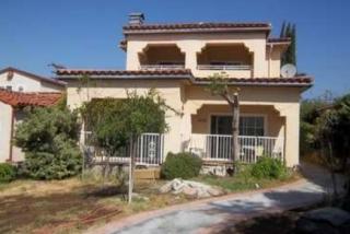 1225 Thompson Ave, Glendale CA  91201-1442 exterior