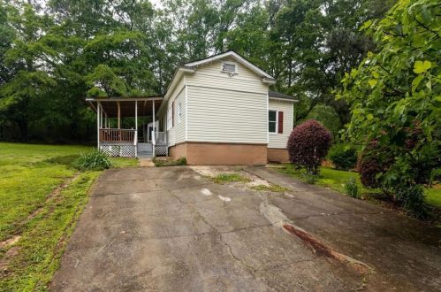 3275 Bagley Ln, Austell, GA 30106-3118