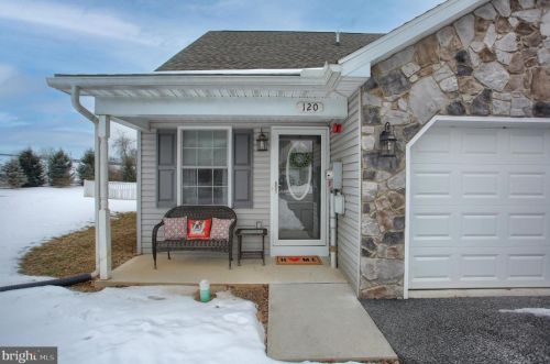 120 Sable Dr, Carlisle, PA 17013-3120