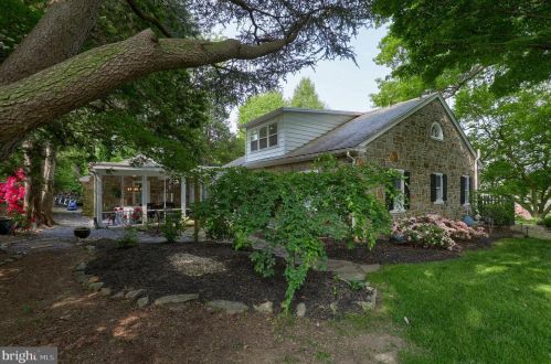 409 Atkins Ave, Lancaster PA  17603-4912 exterior