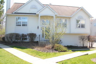 929 Darla Ct, Waukegan, IL 60085-8658