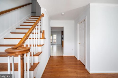 10321 Augusta Ct, Fredericksburg, VA 22408-2598