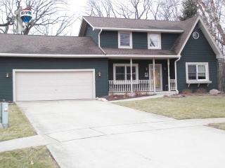 35 Ashley Ct, Crete, IL 60417-2855