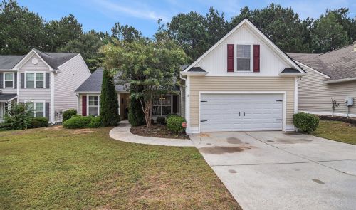3752 Plymouth Rock Dr, Loganville, GA 30052-8685