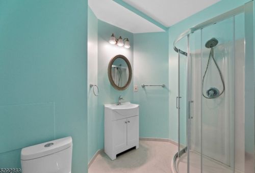 53 Winding Way, Princeton NJ  08540-8809 exterior