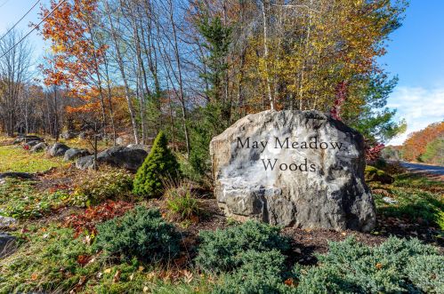 56 May Meadow Dr, Gray, ME 04039-9648