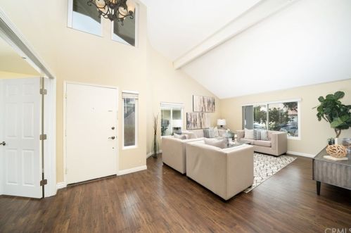18 Prosa, Irvine, CA 92620-1930