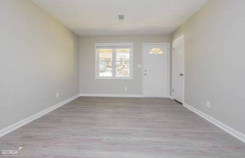 2848 Woodfield Dr, Rex GA  30273-2004 exterior