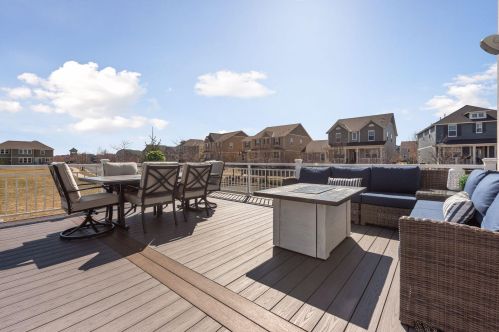 15972 Elmwood Way, Saint Paul MN  55124-4250 exterior