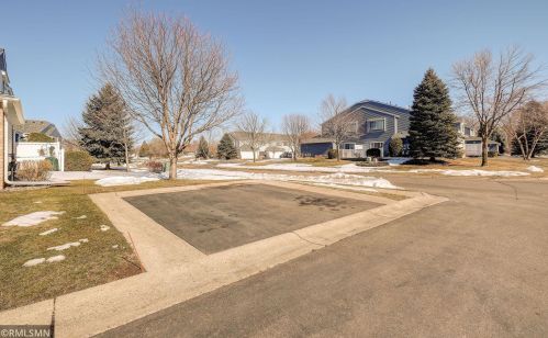 2064 Gresham Ave, Saint Paul MN  55128-3916 exterior