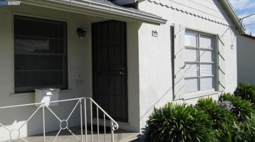 1497 Manor Blvd, San Leandro, CA 94579-1505