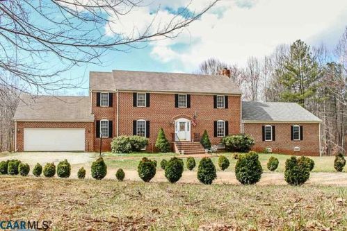 472 Wilson Hill Rd, Arrington, VA 22922-2479