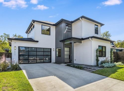 6001 Eureka Dr, Austin TX  78745-2962 exterior
