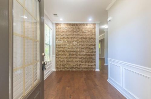 5046 Apple Grove Rd, Buford GA  30519-3405 exterior