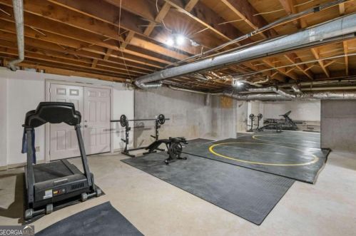 7660 Ball Mill Rd, Atlanta GA  30350-4406 exterior