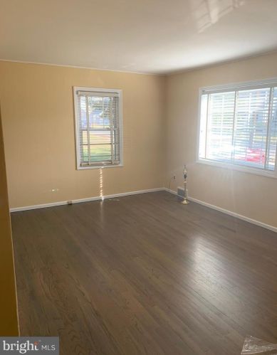 24 Forman St, Trenton NJ  08690 exterior
