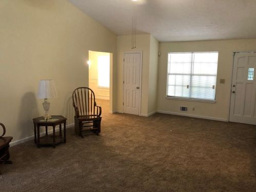 6 Harriette Dr, Stockbridge GA  30281-3867 exterior