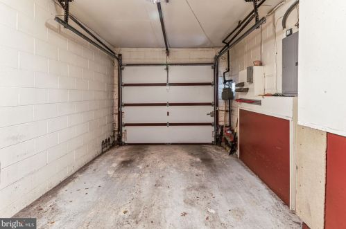 137 22nd St, Philadelphia PA 19132-1504 exterior